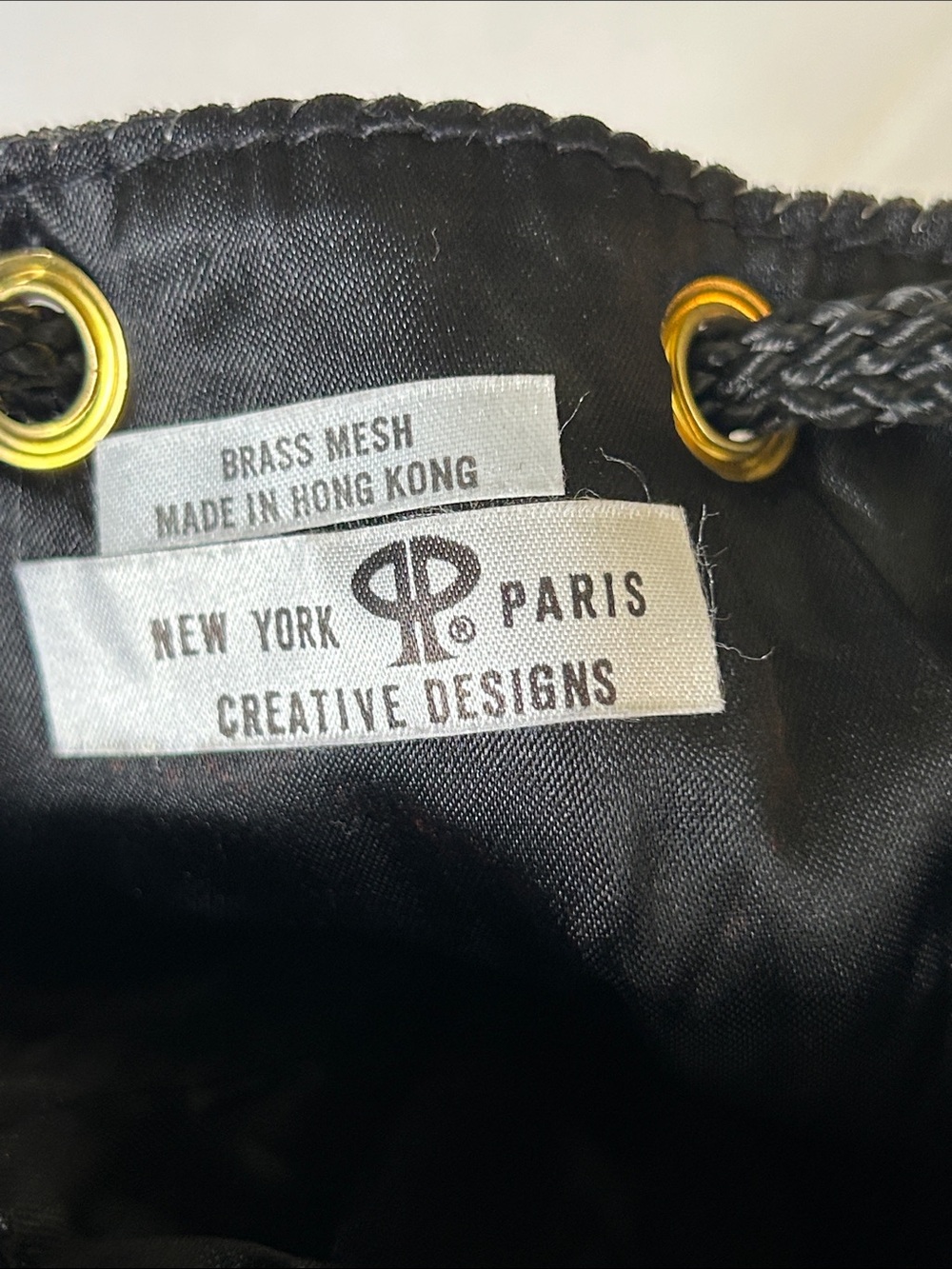 CREATIVE DESIGNS GOLD BLACK METAL MESH DRAWSTRING POUCH OR MINI BUCKET BAG - Picture 8 of 12